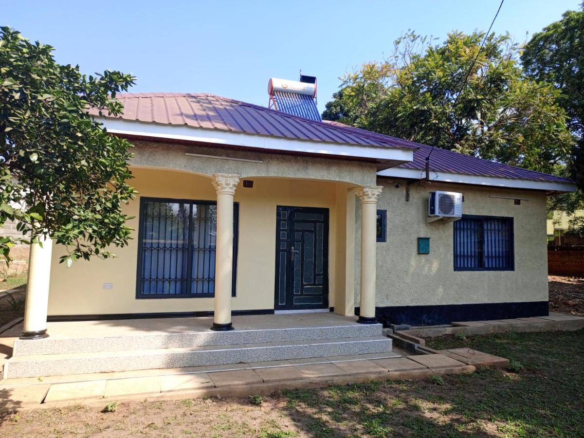 Matt Bed And Breakfast Lilongwe Extérieur photo
